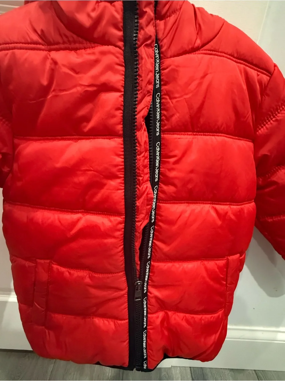 Calvin Klein Jeans Bold Red Quilted Puffer Sleeve